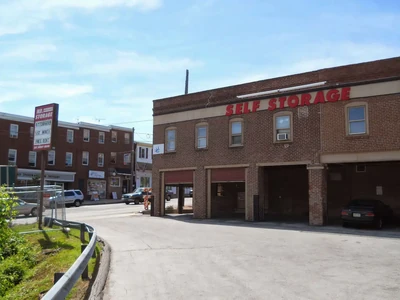 Mr. Storage facility exterior